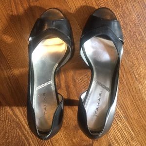 Tahari platform heels size 9